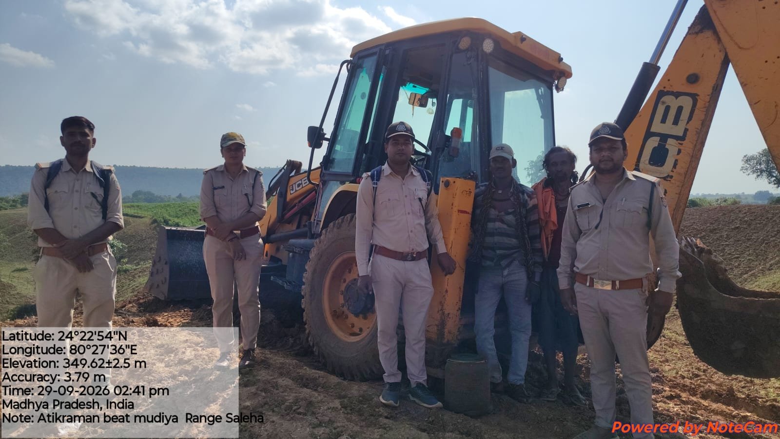 सलेहा रेंज में वन विभाग का एक्शन, 1 हेक्टेयर वन भूमि कराई अतिक्रमण मुक्त