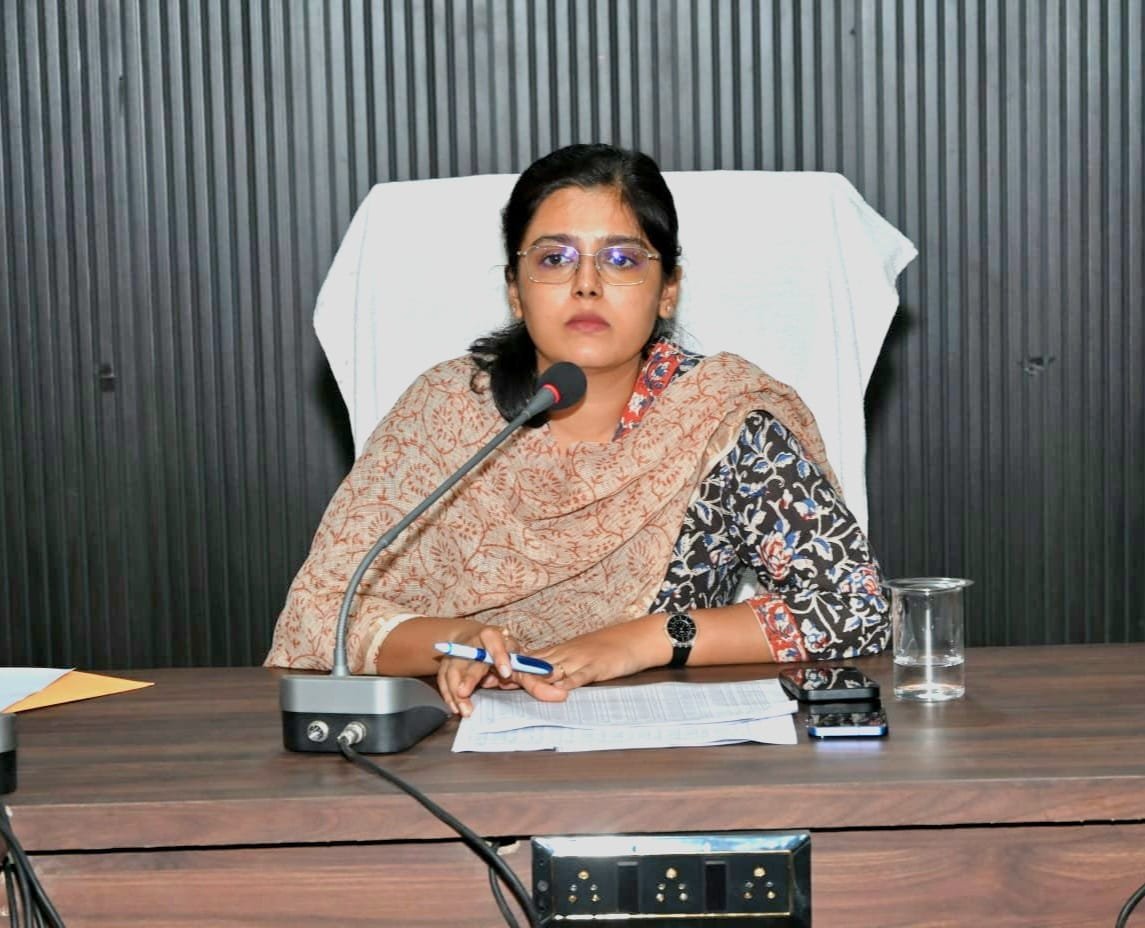 कटनी नगर निगम में लापरवाही पर निगमायुक्त का बड़ा एक्शन, सफाई संरक्षक दीपक मलिक निलंबित